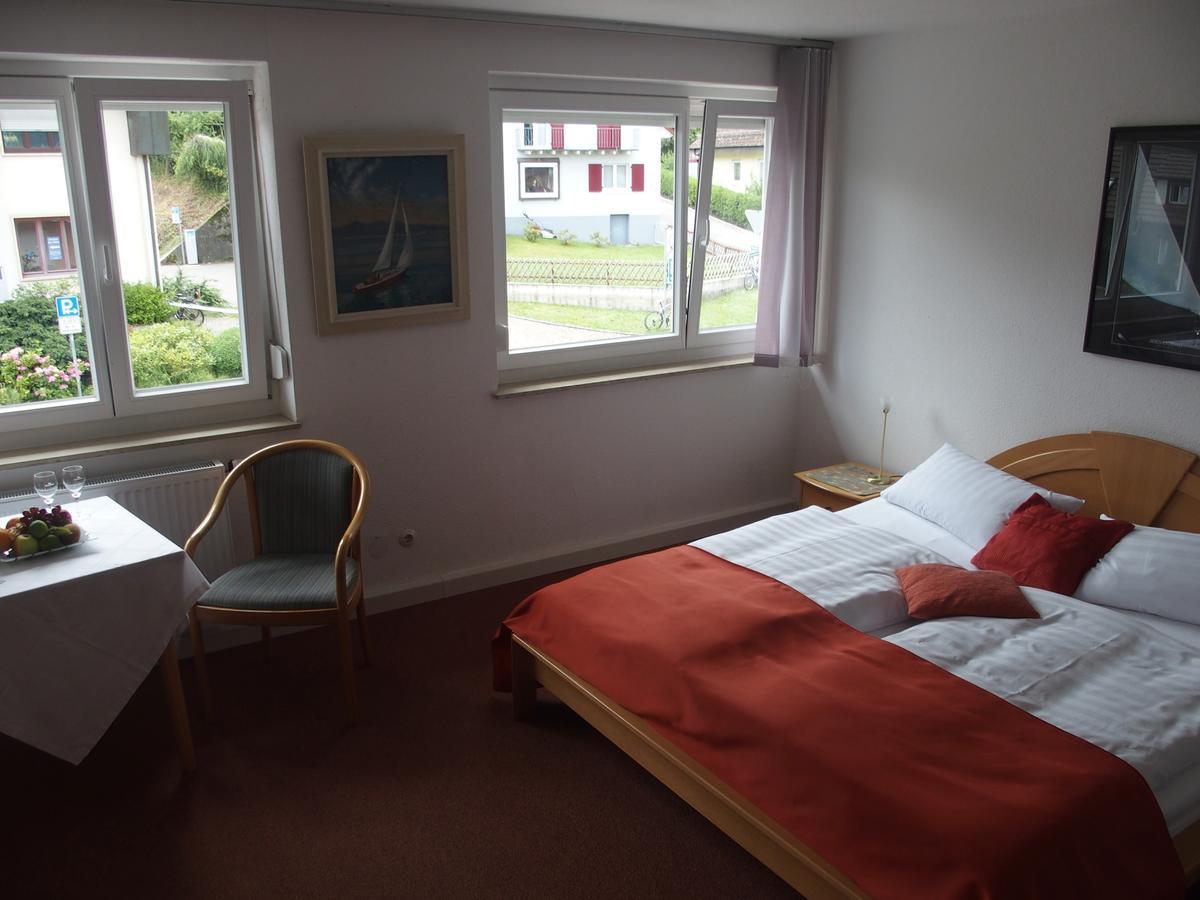 Hotel Pension Cafe Hasler Бодман-Людвігсгафен Екстер'єр фото