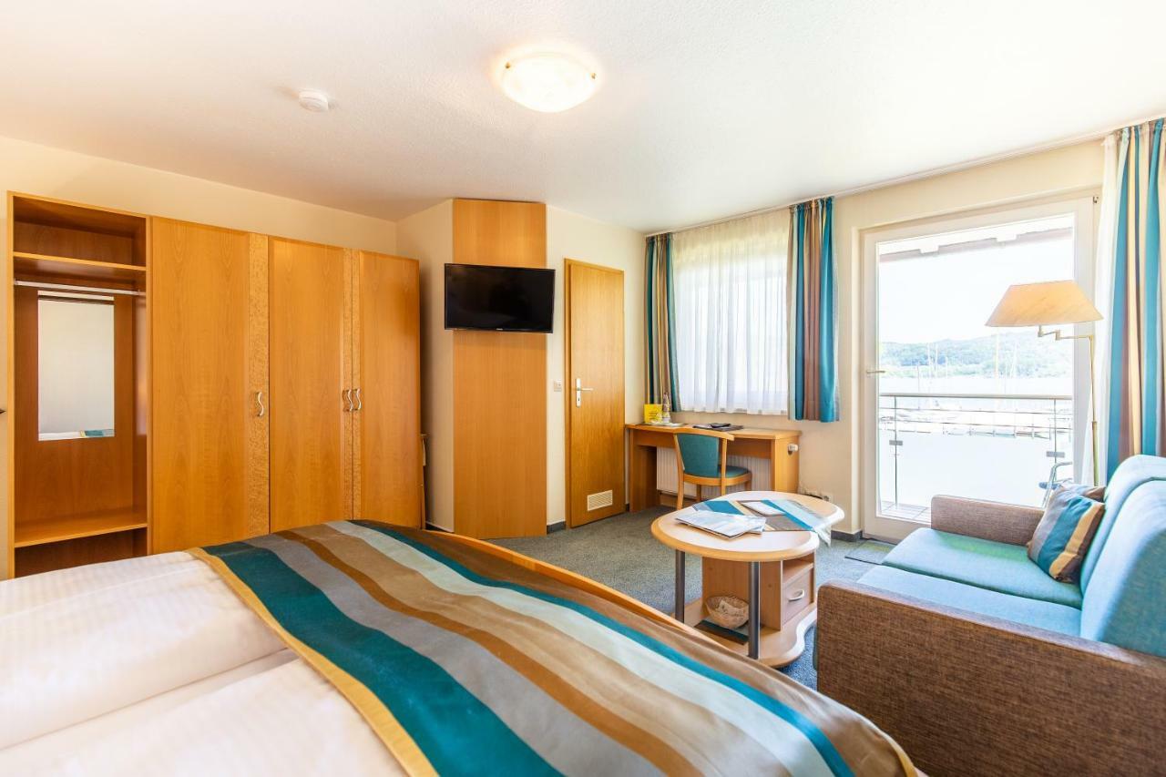 Hotel Pension Cafe Hasler Бодман-Людвігсгафен Екстер'єр фото