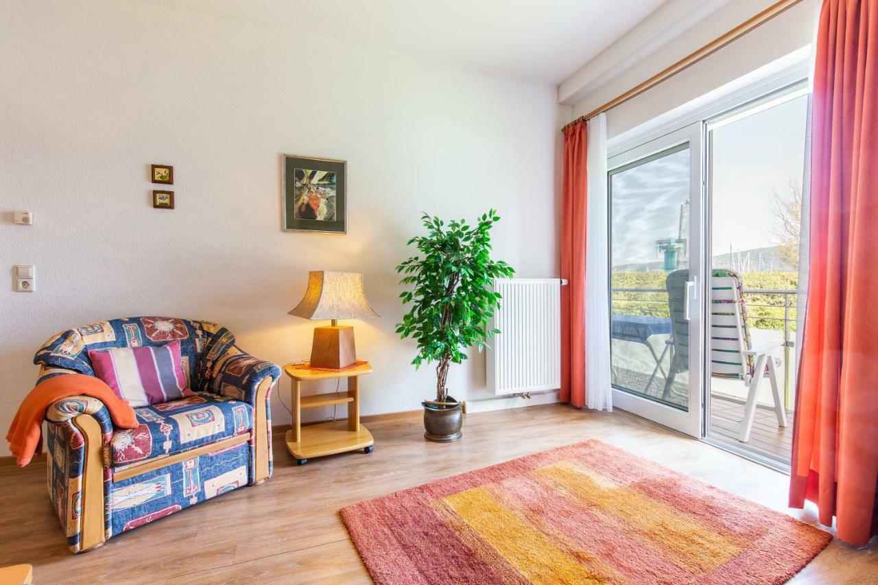 Hotel Pension Cafe Hasler Бодман-Людвігсгафен Екстер'єр фото